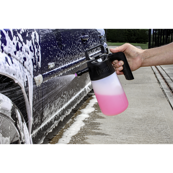 Snow Foaming/Maintenance Pressure Sprayer
