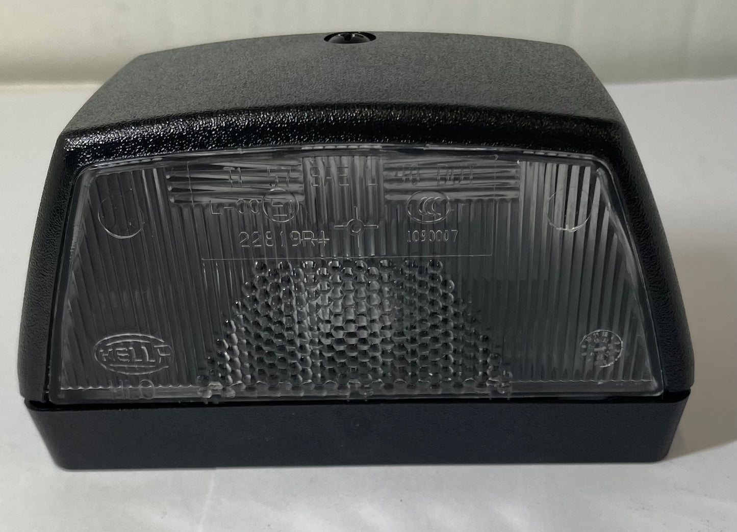 TA04930360 License Plate Lamp