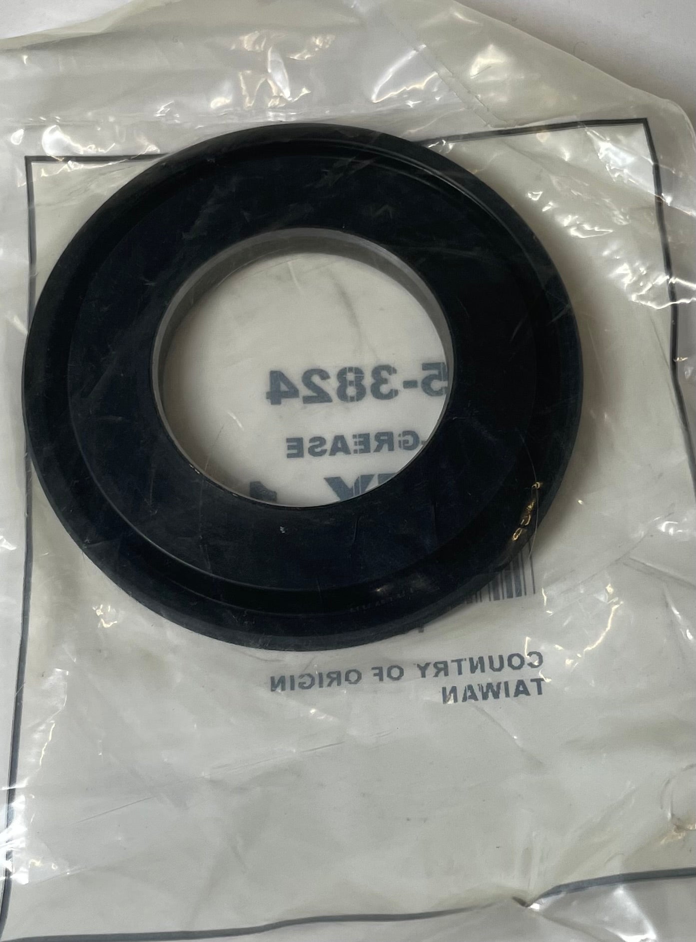 105-3824 Grease Seal